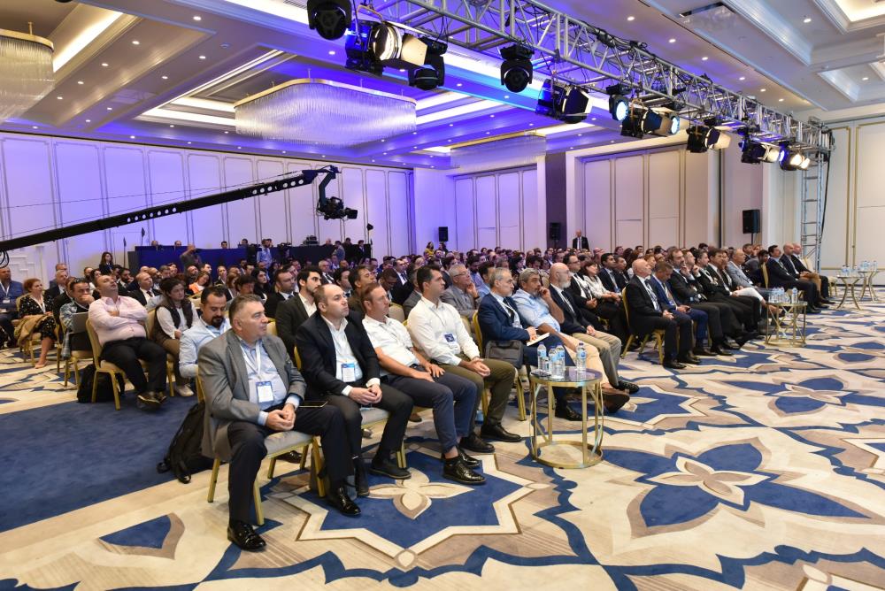 Geleceğin Lojistiği Zirvesi İş Dünyasına Umut Verdi