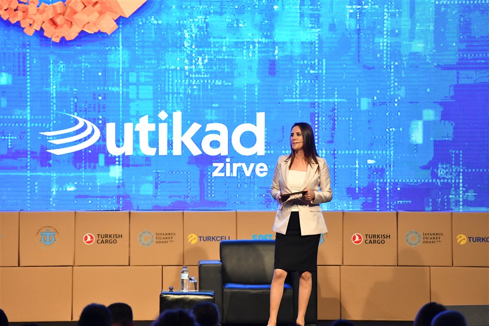 UTİKAD Zirve 2019-İleri'ye Dönüşüm