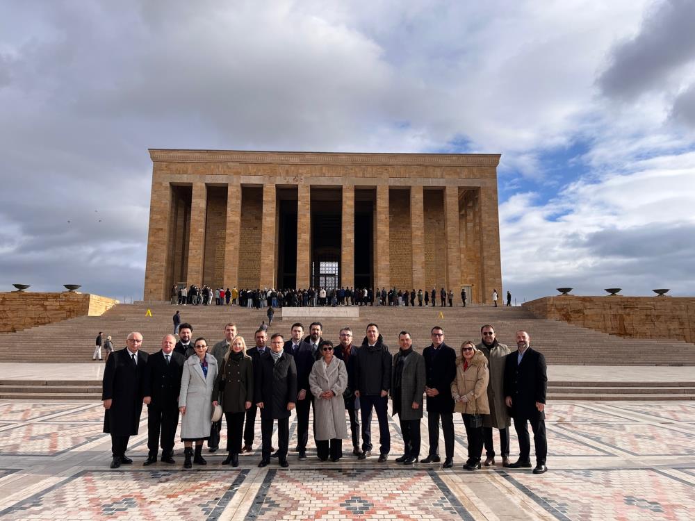 UTİKAD Heyeti 40. Yılında Anıtkabir’i Ziyaret Etti