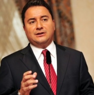 ALİ BABACAN: İLERLEYEN AYLARDA BÜYÜMEDE BİR REVİZYON OLABİLİR