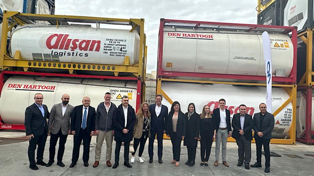 ALIŞAN-DEN HARTOGH TÜRKİYE’NİN EN BÜYÜK TANK KONTEYNER DEPOLAMA TESİSİNİ AÇTI