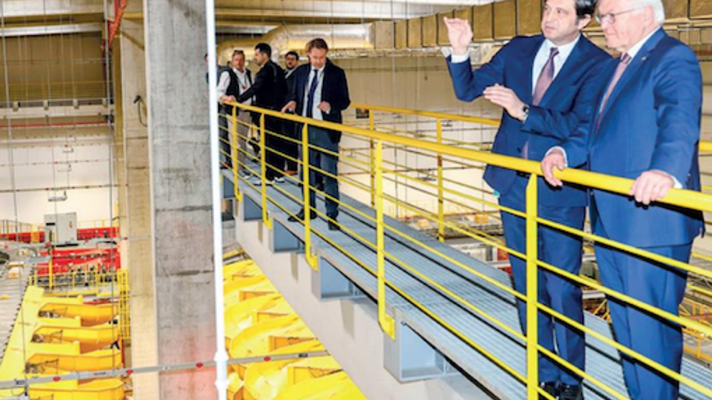 ALMANYA CUMHURBAŞKANI, DHL'İ ZİYARET ETTİ