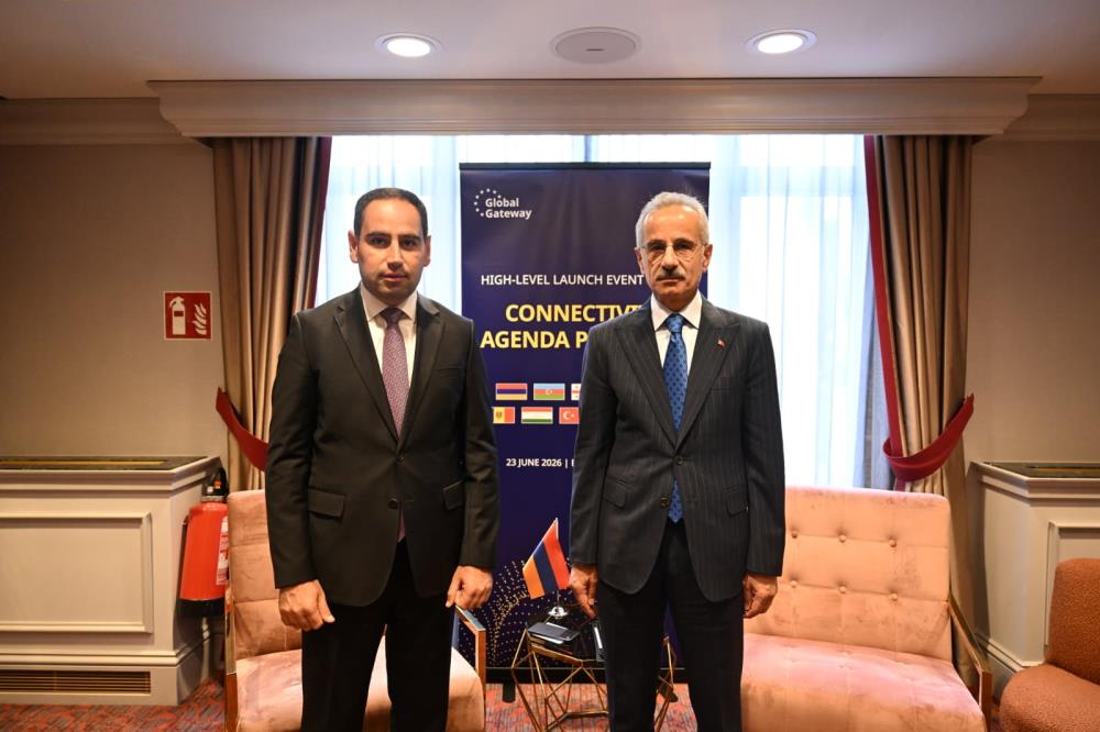 BAKAN URALOĞLU, ERMENİ MEVKİDAŞI İLE GÖRÜŞTÜ