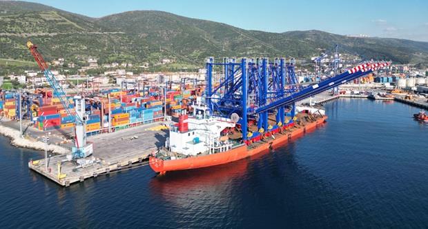 DP WORLD EVYAP, KÖRFEZ TERMİNALİ’NDE UZAKTAN KUMANDALI RIHTIM VİNÇLERİ DEVREYE ALDI