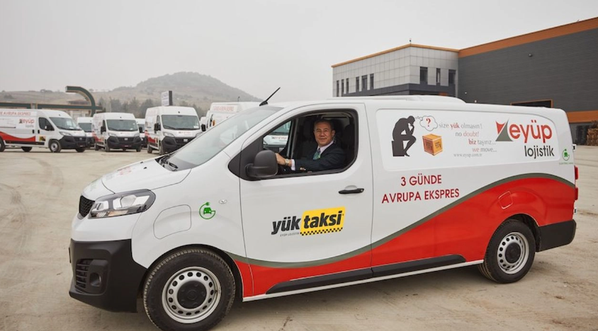 EYÜP LOJİSTİK YENİ UYGULAMASIYLA HAVA KARGOYA RAKİP OLDU