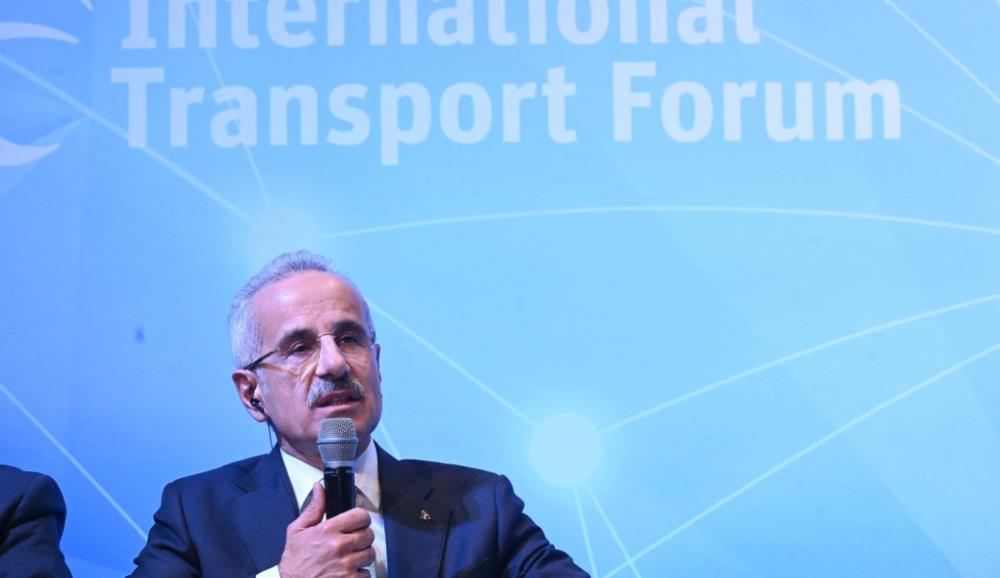 KALKINMA YOLU İLE BÜTÜN AVRUPA’YA ULAŞACAĞIZ