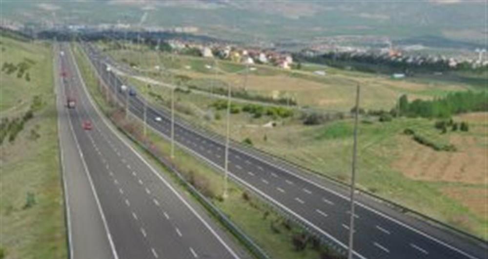 KÖPRÜ VE OTOYOLLARDAN 271 MİLYON LİRA GELİR ELDE EDİLDİ