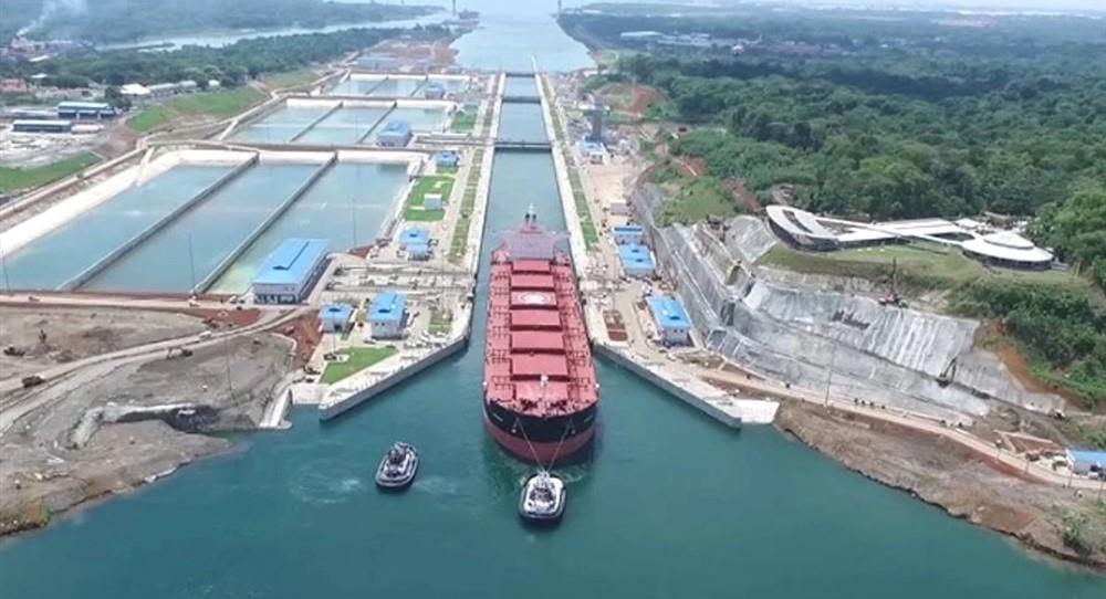 KÜRESEL TİCARETTE PANAMA KANALI KRİZİ, GEMİLER GEÇEMİYOR