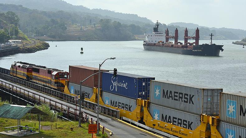 MAERSK, PANAMA KANALI DEMİRYOLU’NU SATIN ALDI