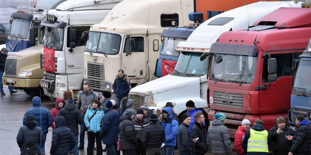 RUSYA'DAN YENİ HAMLE: TÜM YOLLAR KARAYOLU TAŞIMACILIĞINA KAPANDI