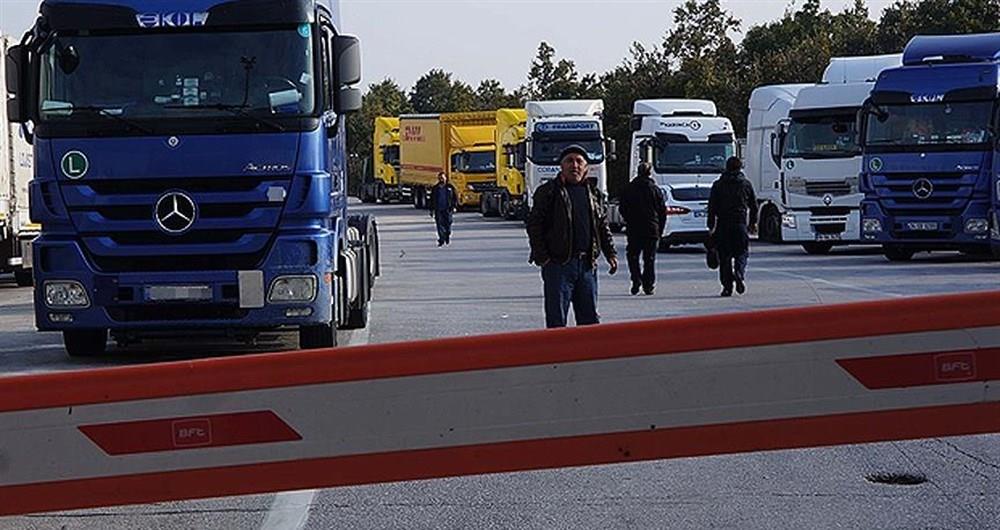 RUSYA, TIR SÜRÜCÜLERİNE VİZEYİ KALDIRDI