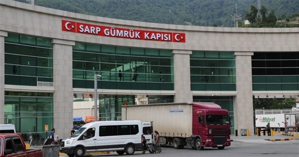 SARP SINIR KAPISI’NDA GÜNLÜK TIR GEÇİŞ REKORU