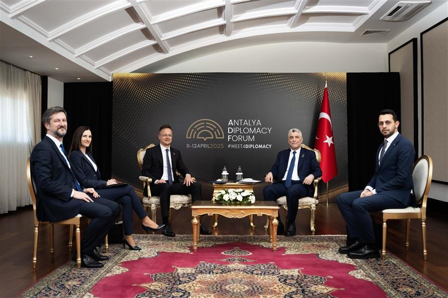TİCARET BAKANI BOLAT, ANTALYA DİPLOMASİ FORUMU KAPSAMINDA TEMASLARDA BULUNDU