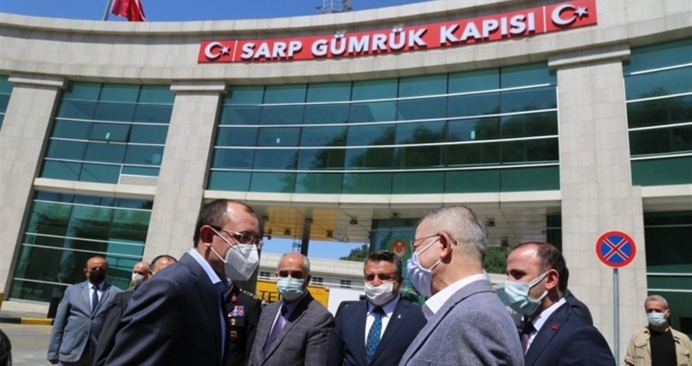 TİCARET BAKANI MEHMET MUŞ, SARP SINIR KAPISI'NDA İNCELEMELERDE BULUNDU