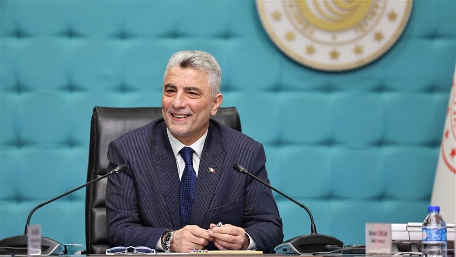 TİCARET BAKANI ÖMER BOLAT, İŞ GÜCÜ İSTATİSTİKLERİNİ DEĞERLENDİRDİ