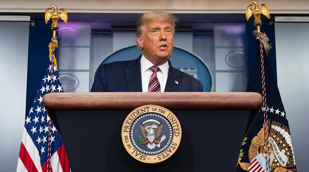 TRUMP YENİ YAPTIRIMI DUYURDU: İRAN’LA İŞ YAPANA EK GÜMRÜK VERGİSİ