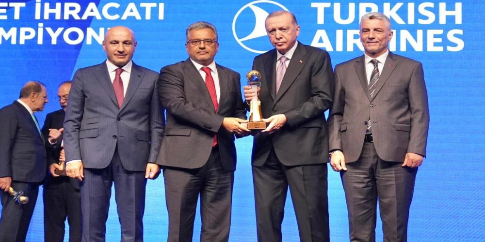 TÜRK HAVA YOLLARI, 2023 YILININ HİZMET İHRACATI ŞAMPİYONU OLDU