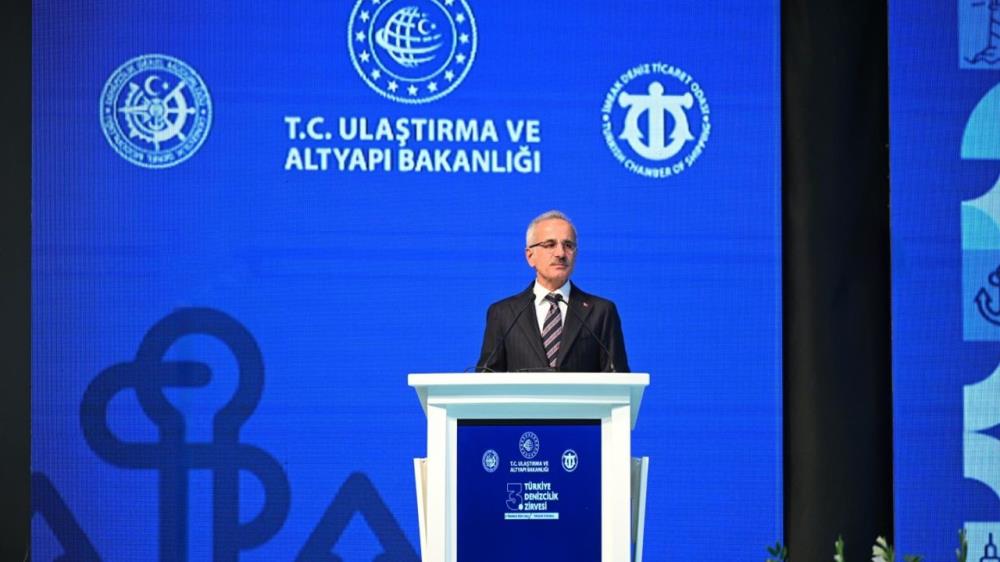 TÜRKİYE, DÜNYA DENİZ TAŞIMACILIĞINDAN 11 MİLYAR DOLAR PAY ALIYOR