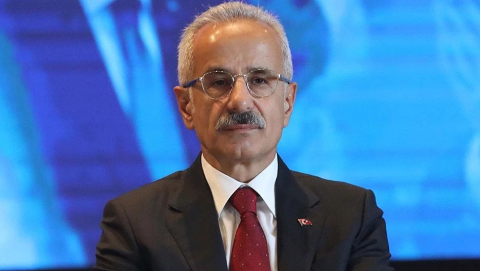ULAŞTIRMA VE ALTYAPI BAKANI ABDULKADİR URALOĞLU: LOJİSTİK VE BAĞLANTININ VAZGEÇİLMEZ ÜSSÜ OLACAĞIZ